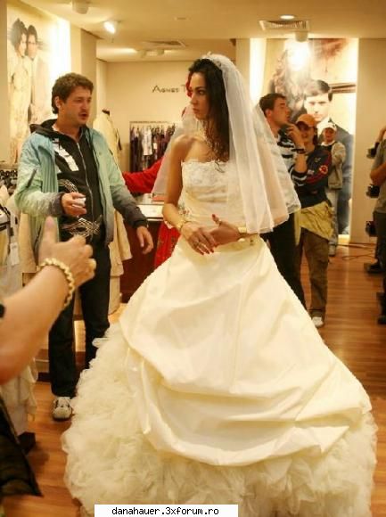 nicoleta luciu aka roza scris:din film